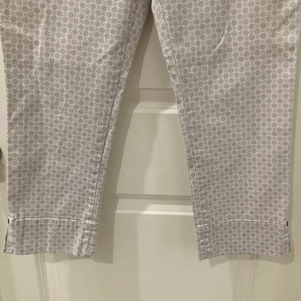 Anthropologie Idra Lilac Patterned Cropped Pants Size 6 - Picture 8 of 12